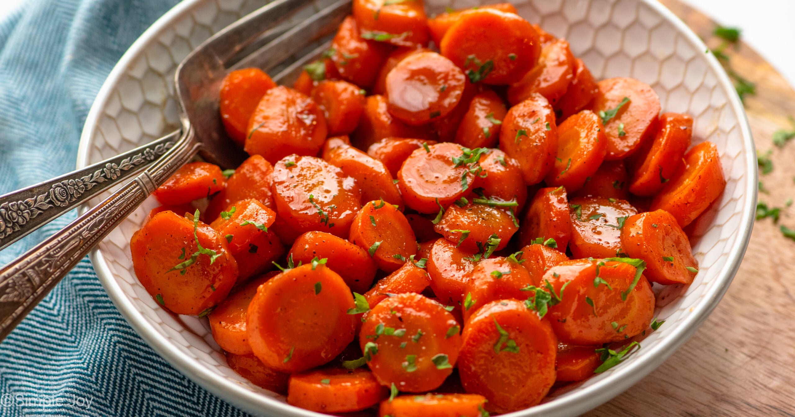 Quick Candied Carrots: An Easy Side Dish for Picky Eaters
